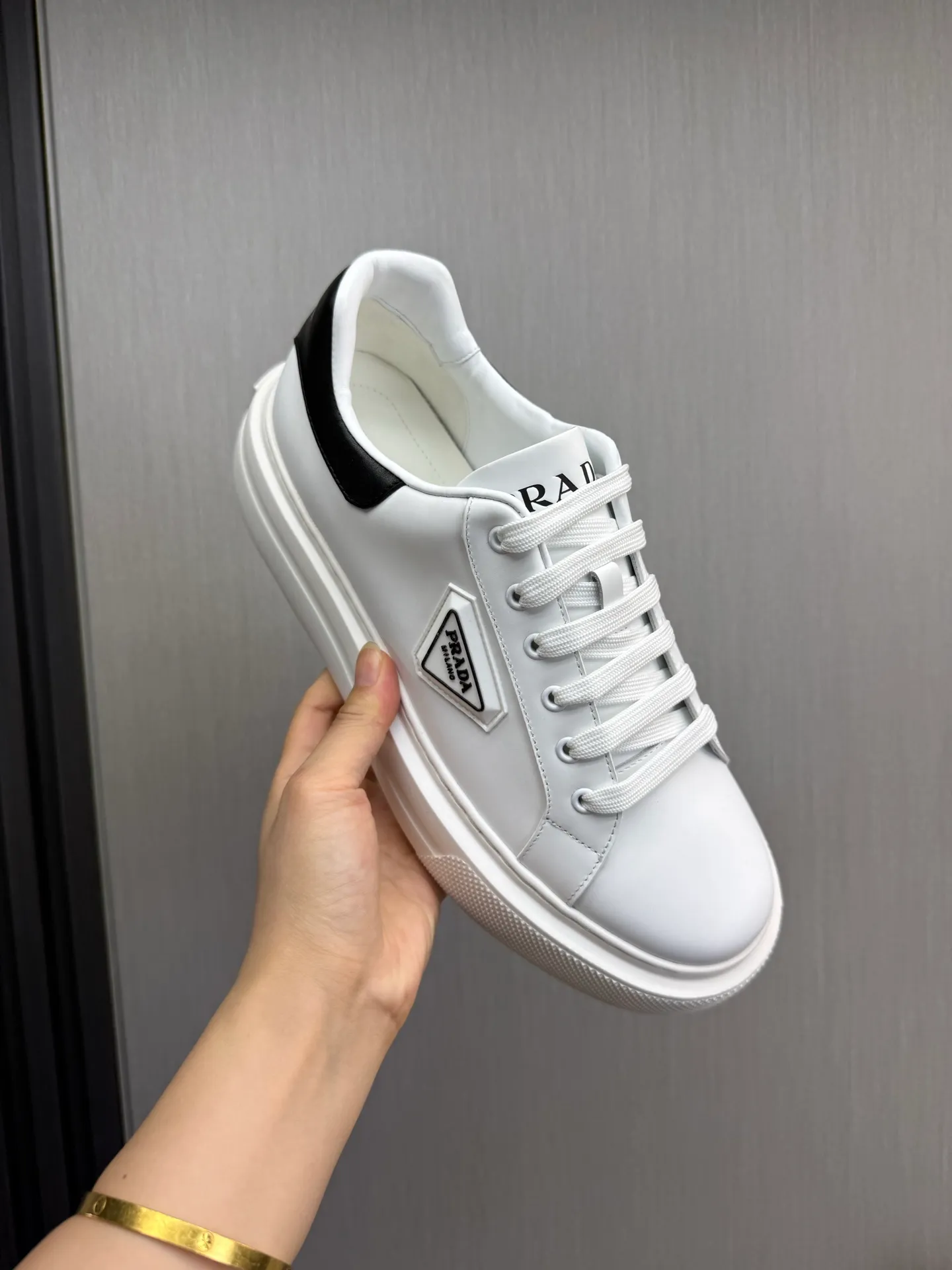 Men's shoes 💰560💰 [PRADA] Men's shoes are popular in the counter, official website is synchronized, 1 high-quality shipment ✔️Original cowhide upper + cowhide lining, 1🆚1 replica, original sole, 38-45 (45 customized, non-refundable)